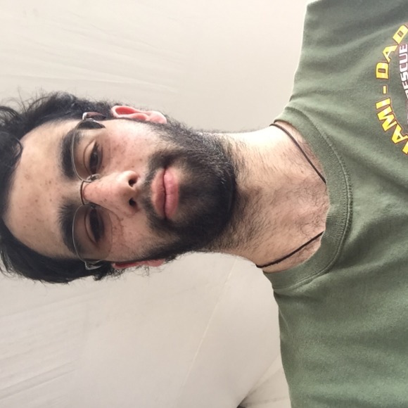 Meet your Posher, Josh - Picture 1 of 1